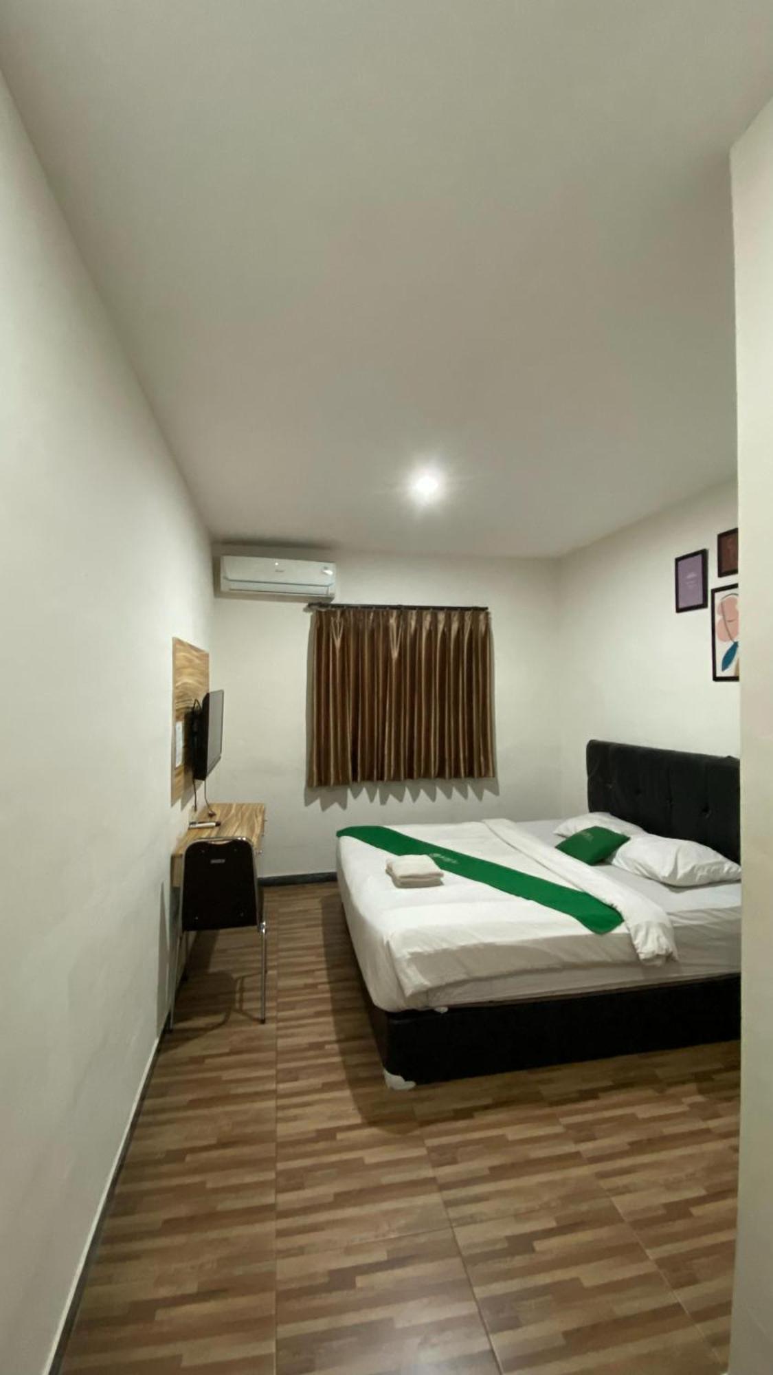 Bima Guest House Ngadipuro Buitenkant foto